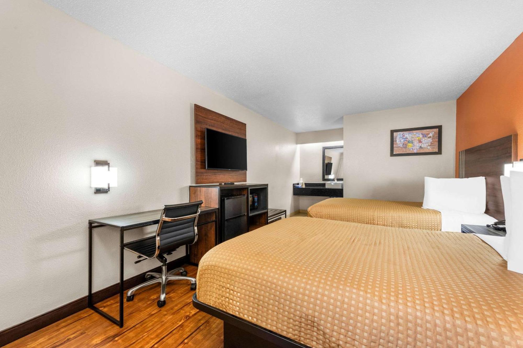 Econo Lodge Charlotte Airport Экстерьер фото
